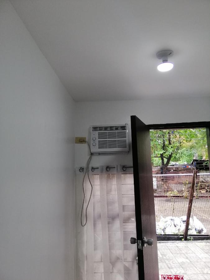 Katrina'S Dorm Hostel Tarlac City Luaran gambar